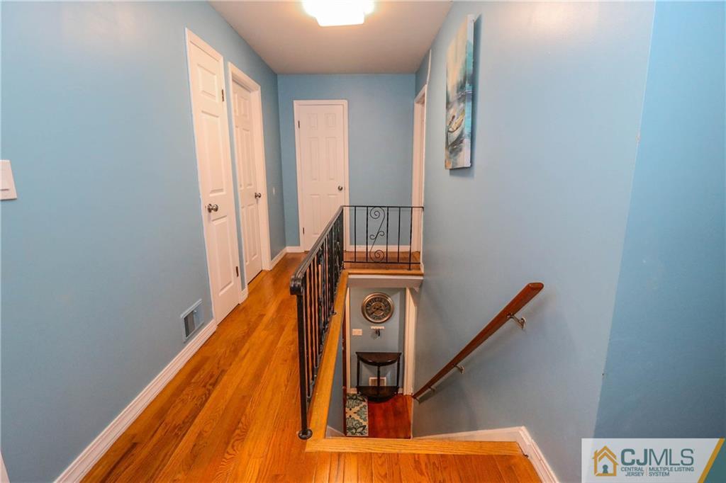 673 New Durham Road Metuchen, NJ 08840 - Photo 16 of 25 Gallery Image 16