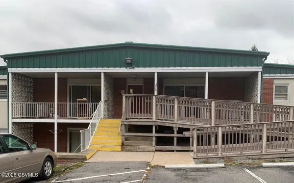 $1,050 | 1706 Washington Avenue, Unit 204, Lewisburg, PA 17837