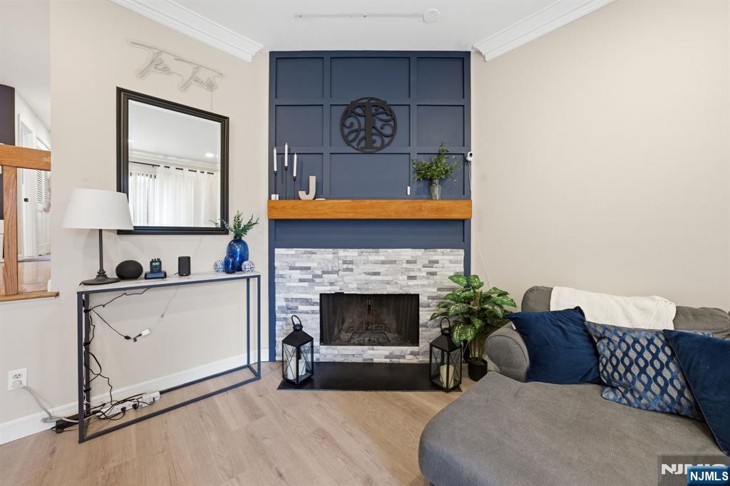 166 Sandcastle Key Secaucus, NJ 07094 - Photo 6 of 35