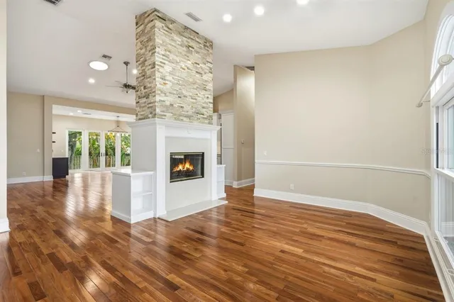 a view of livingroom with hardwood floor and window