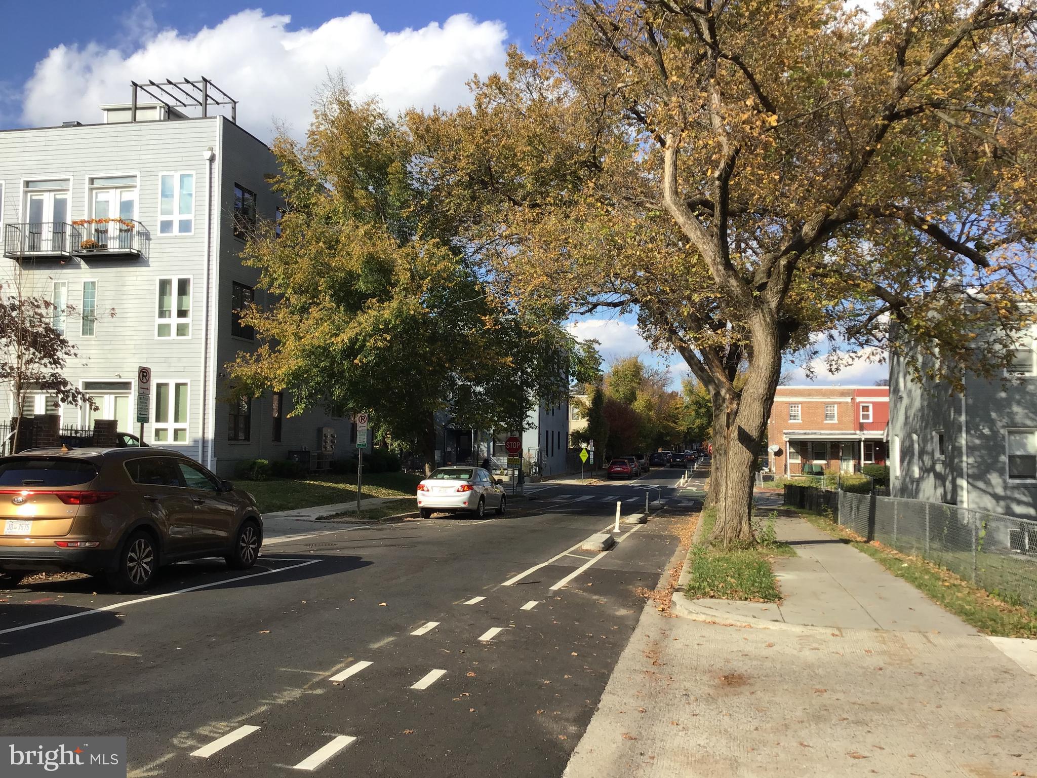 332 19th Street Northeast Washington, DC 20002 - Photo 6 of 12