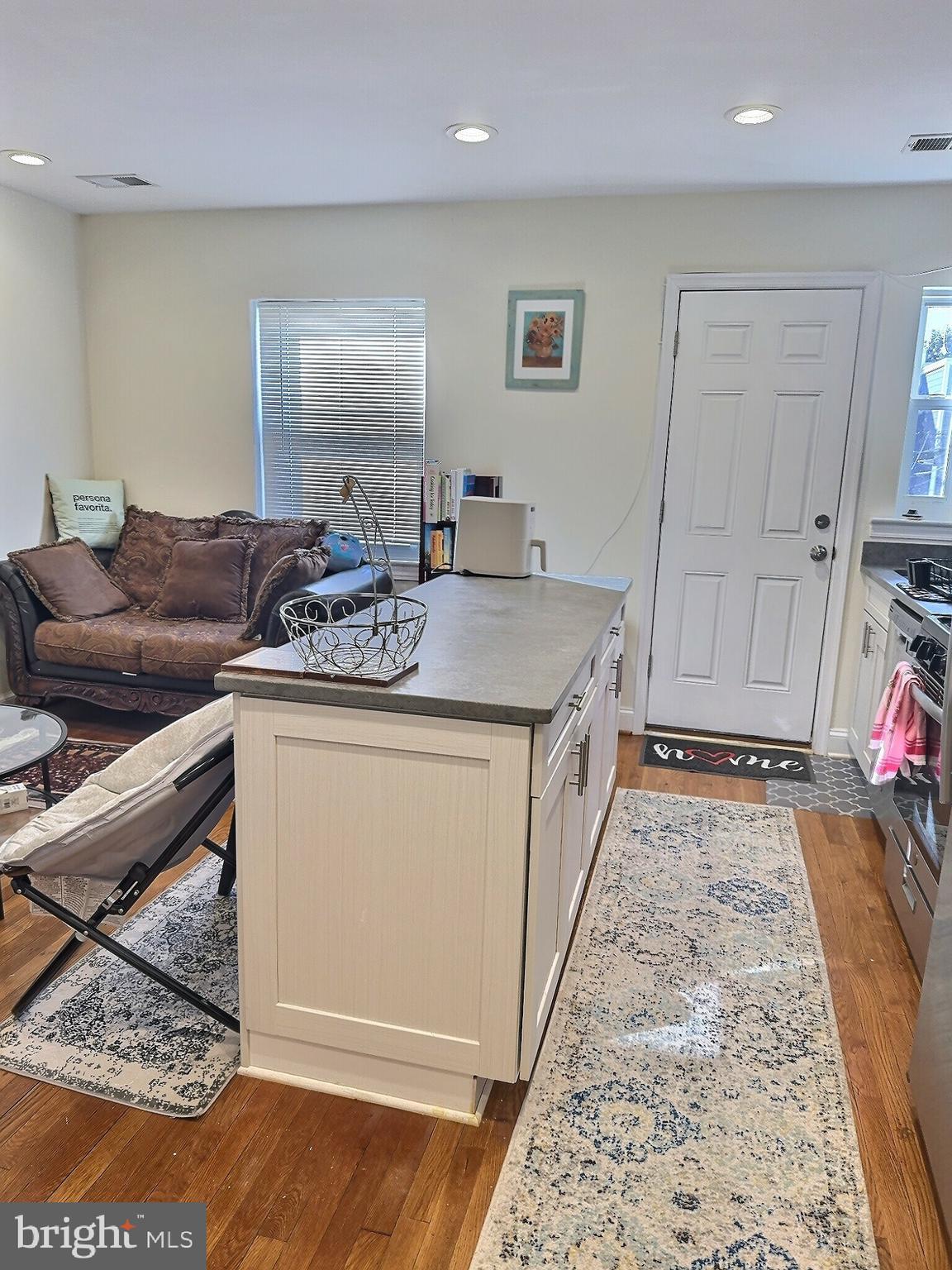 332 19th Street Northeast Washington, DC 20002 - Photo 10 of 12