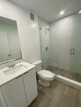 $1,900 | 935 Northeast 34th Avenue, Unit 202, Homestead, FL 33033