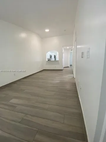 $1,900 | 935 Northeast 34th Avenue, Unit 202, Homestead, FL 33033