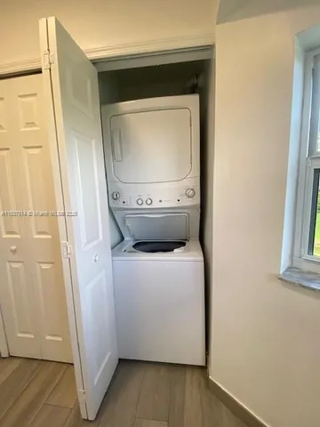 $1,900 | 935 Northeast 34th Avenue, Unit 202, Homestead, FL 33033