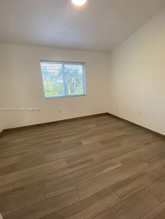 an empty room with a empty space