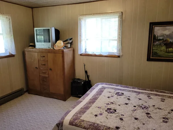 $499,000 | 607-11 South Main Street, Cascade, ID 83611