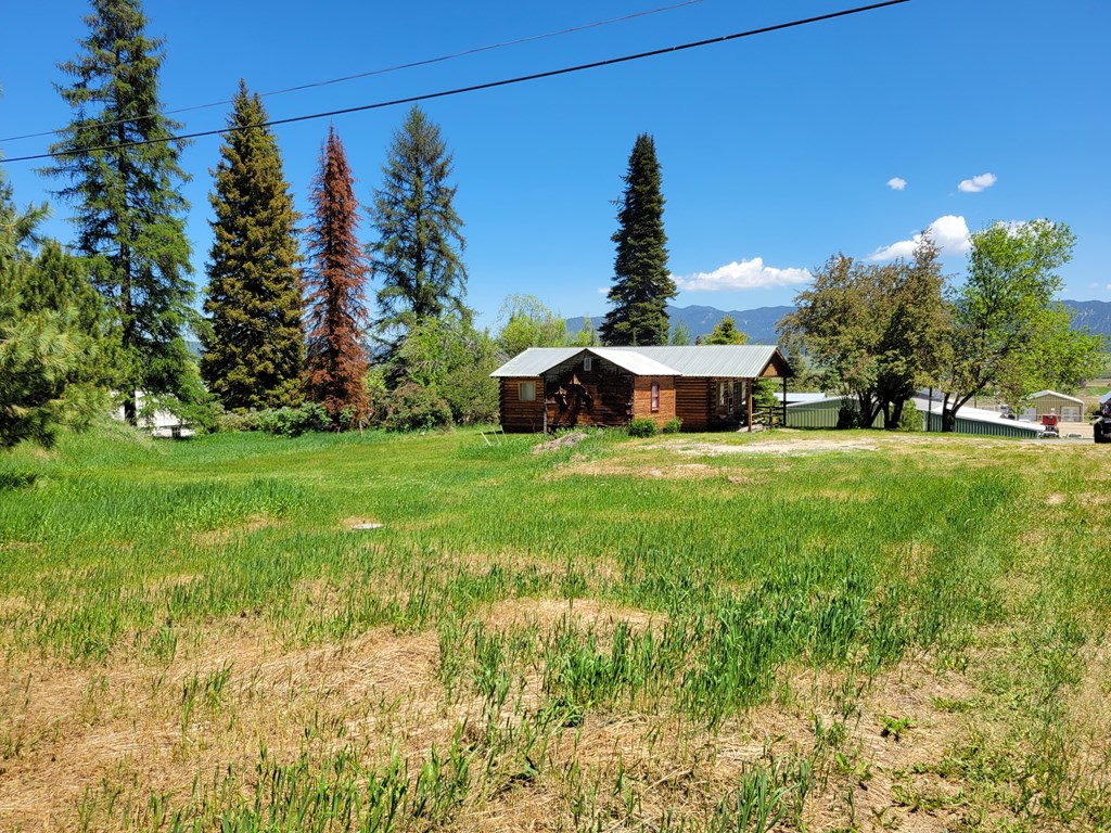 607-11 South Main Street Cascade, ID 83611 - Photo 17 of 23 Back of cabin