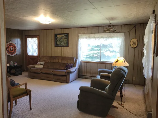 $499,000 | 607-11 South Main Street, Cascade, ID 83611