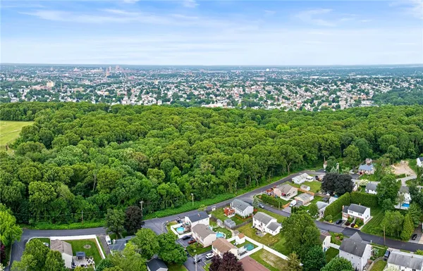 $1 | 0 Ipswich Street, Johnston, RI 02919