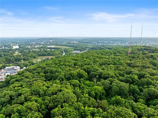 $1 | 0 Ipswich Street, Johnston, RI 02919