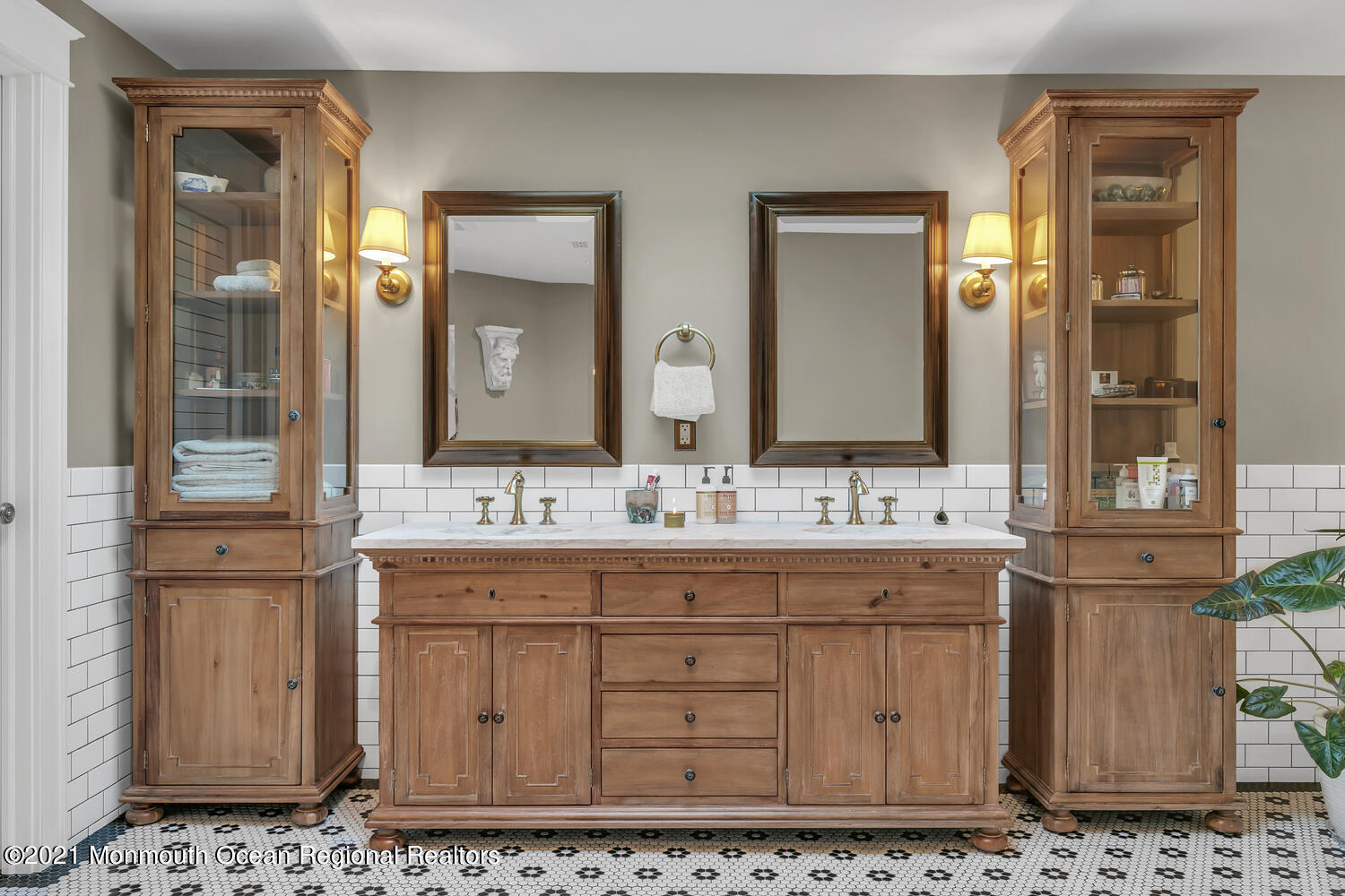 122 Browns Dock Road Middletown, NJ 07716 - Photo 19 of 54 a bathroom with a granite countertop sink and a mirror