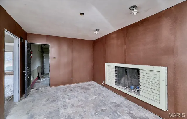 $269,900 | 8641 Mayflower Court, St. Louis, MO 63132