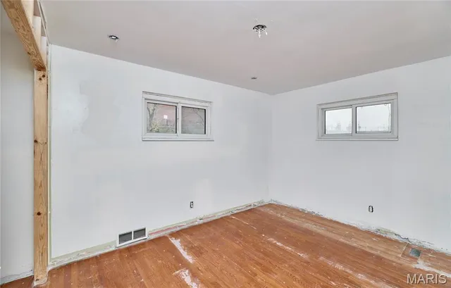 $269,900 | 8641 Mayflower Court, St. Louis, MO 63132