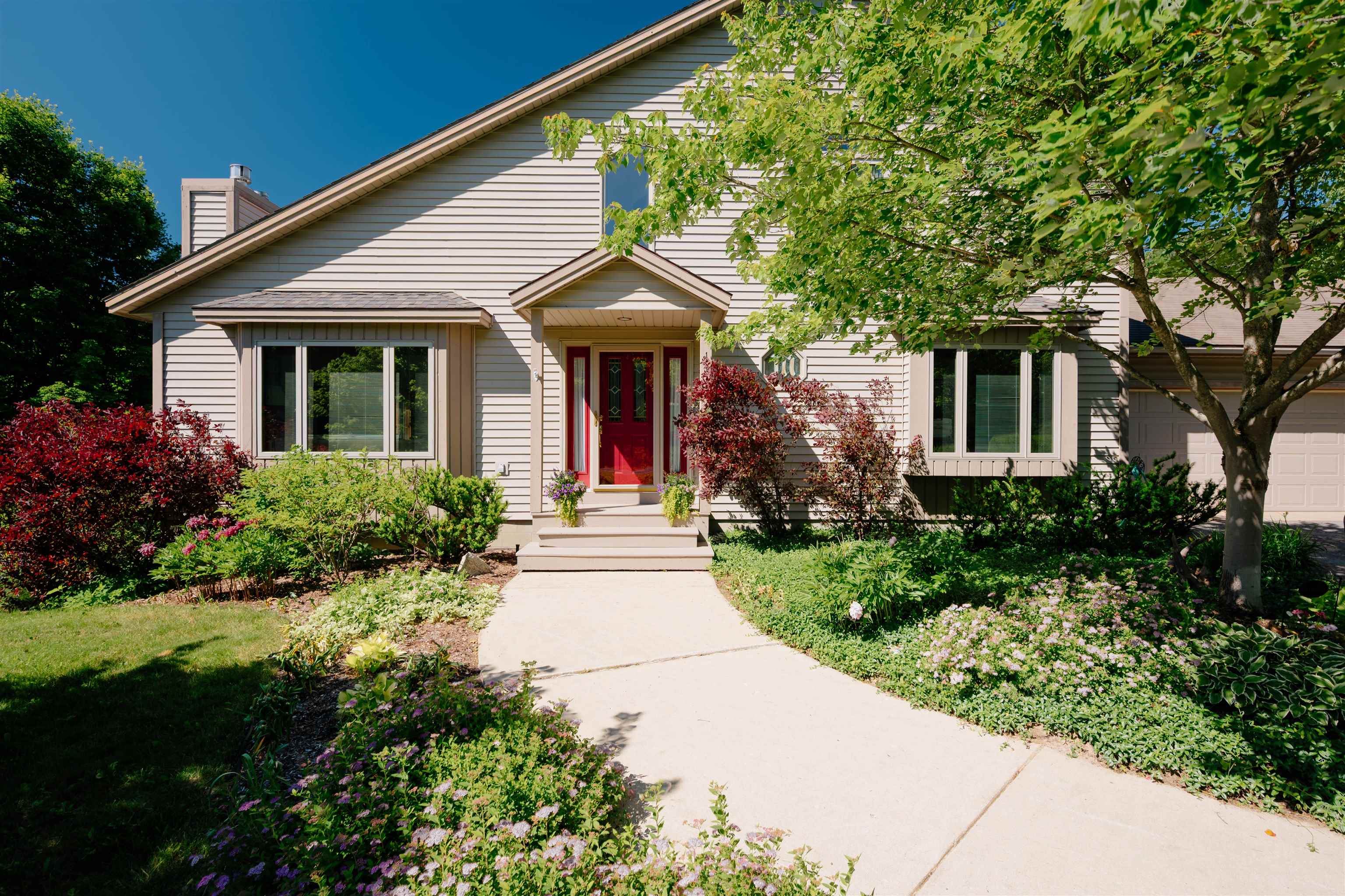 1133 Dracka Road Traverse City, MI 49685 - Photo 2 of 87 1947178-0ee69e4b-9a03-4d54-9146-309ad2f4e9e5.JPG