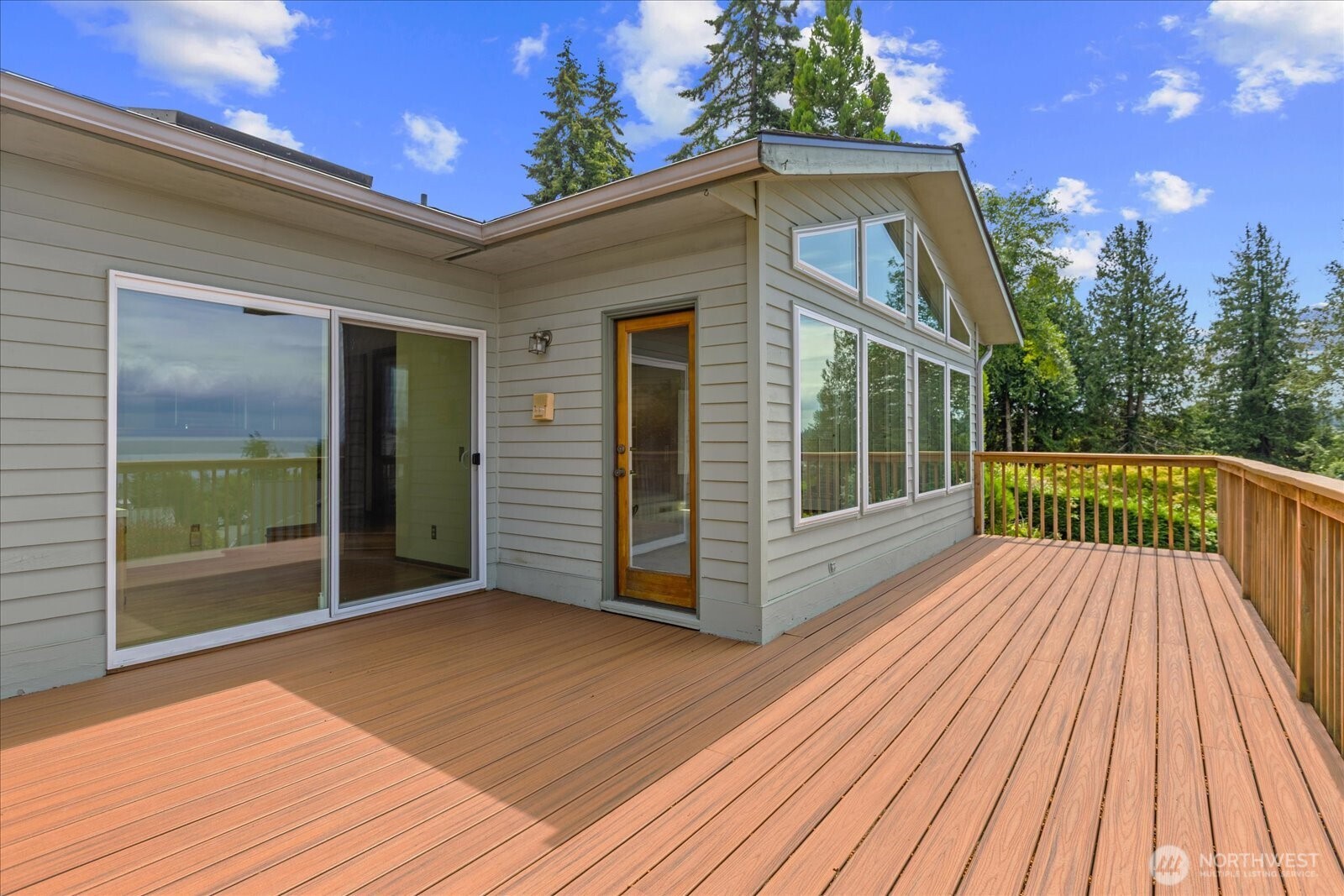 809 Spruce Place Edmonds, WA 98020 - Photo 32 of 40