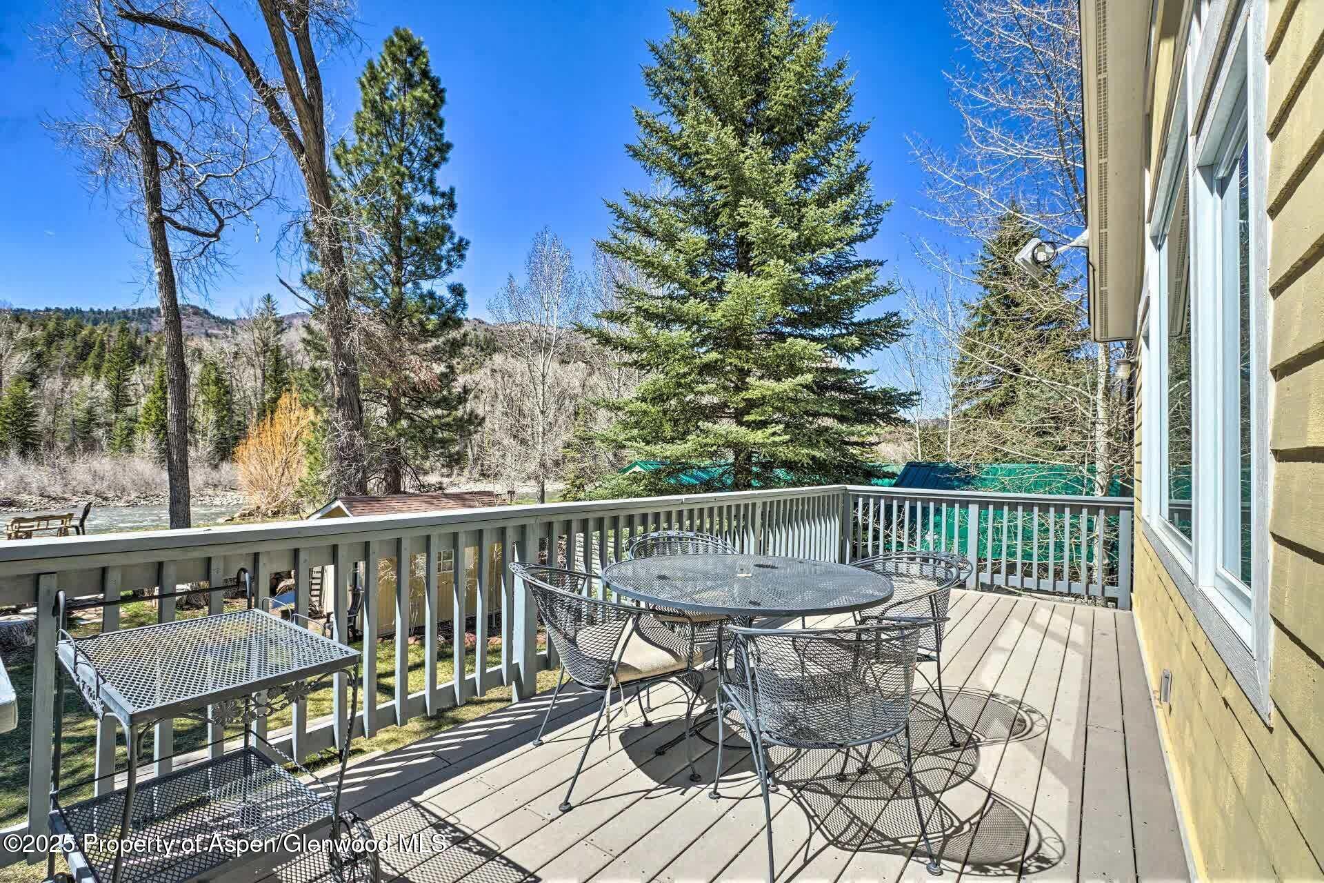 385 Redstone Boulevard, Unit UPPR Redstone, CO 81623 - Photo 20 of 21 a0F4P00000P6sFBUAZ