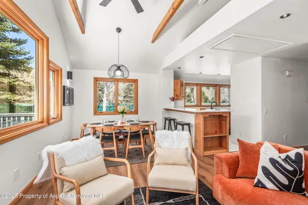 $3,300 | 385 Redstone Boulevard, Unit UPPR, Redstone, CO 81623