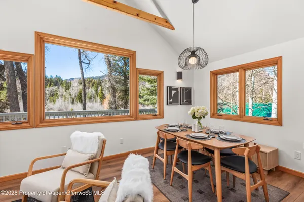 $3,300 | 385 Redstone Boulevard, Unit UPPR, Redstone, CO 81623