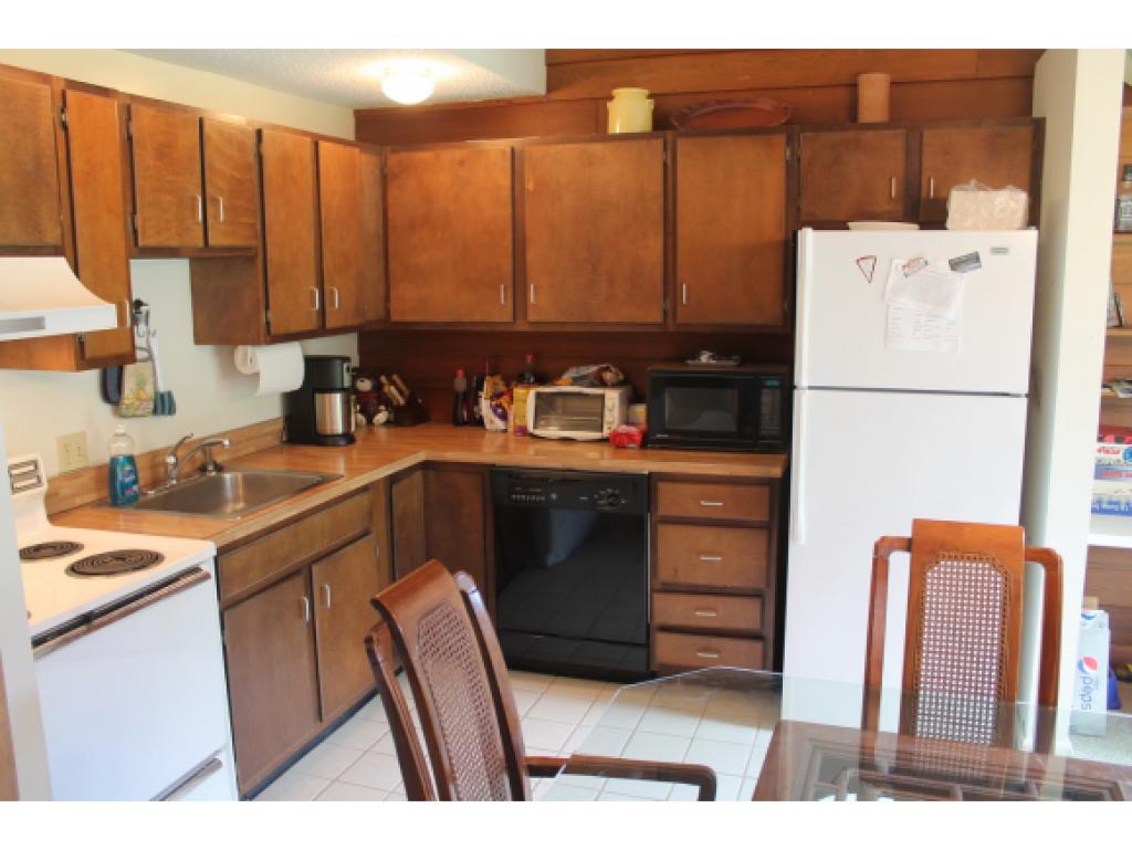 8 Loon Valley Road, Unit 8 Lincoln, NH 03251 - Photo 3 of 24 Gallery Image 3