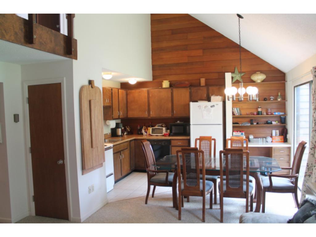 8 Loon Valley Road, Unit 8 Lincoln, NH 03251 - Photo 8 of 24 Gallery Image 8