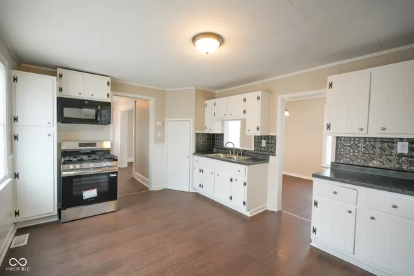 $1,450 | 1228 Webster Avenue, New Castle, IN 47362