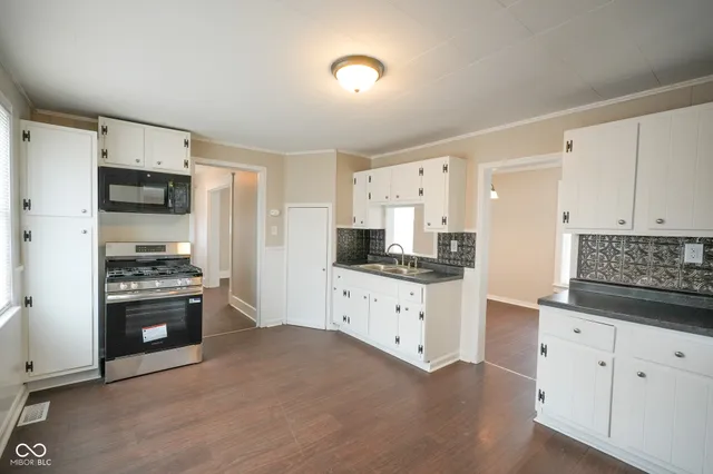 $1,450 | 1228 Webster Avenue, New Castle, IN 47362