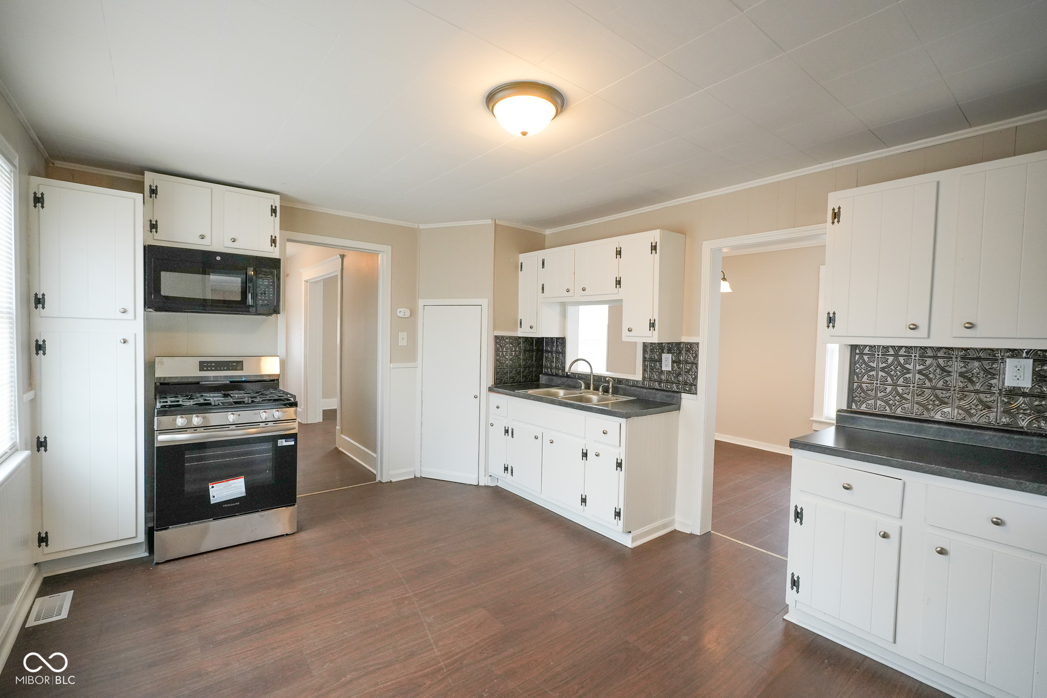 1228 Webster Avenue New Castle, IN 47362 - Photo 4 of 7