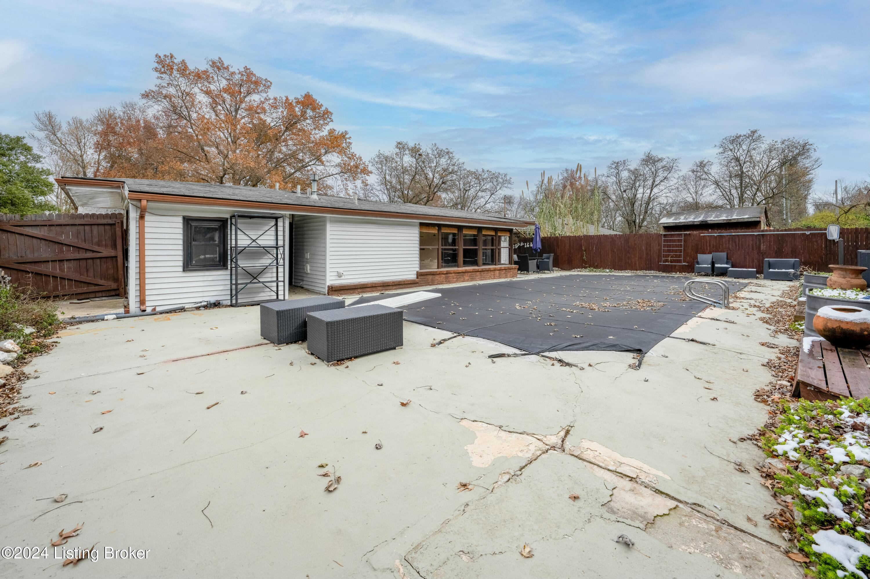 3134 Radiance Road Louisville, KY 40220 - Photo 29 of 34 tempImage2UhRVN