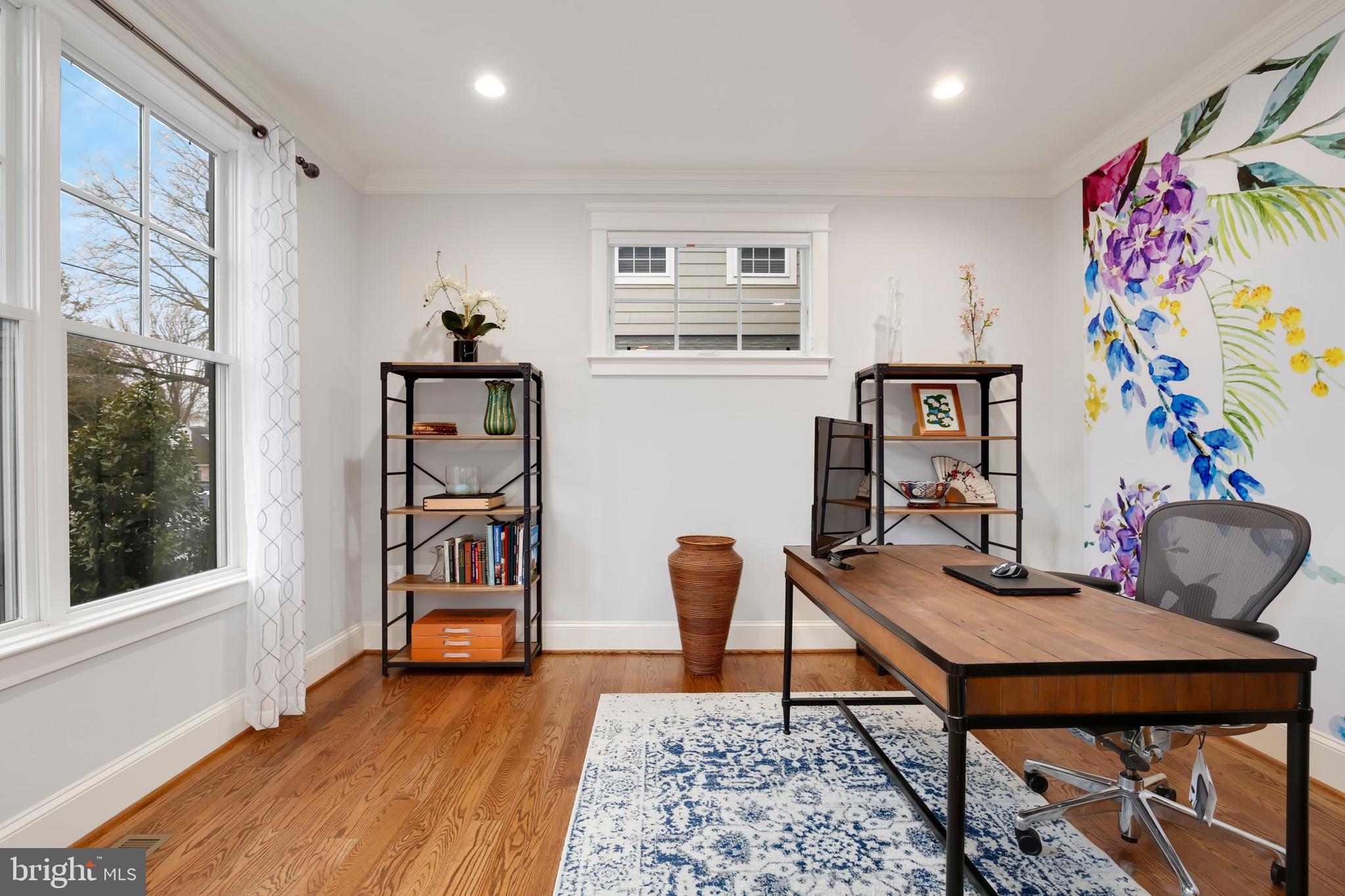 4517 Fairfield Drive Bethesda, MD 20814 - Photo 4 of 46