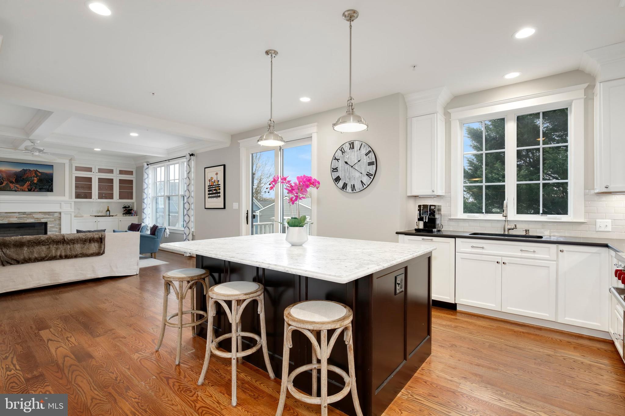 4517 Fairfield Drive Bethesda, MD 20814 - Photo 10 of 46