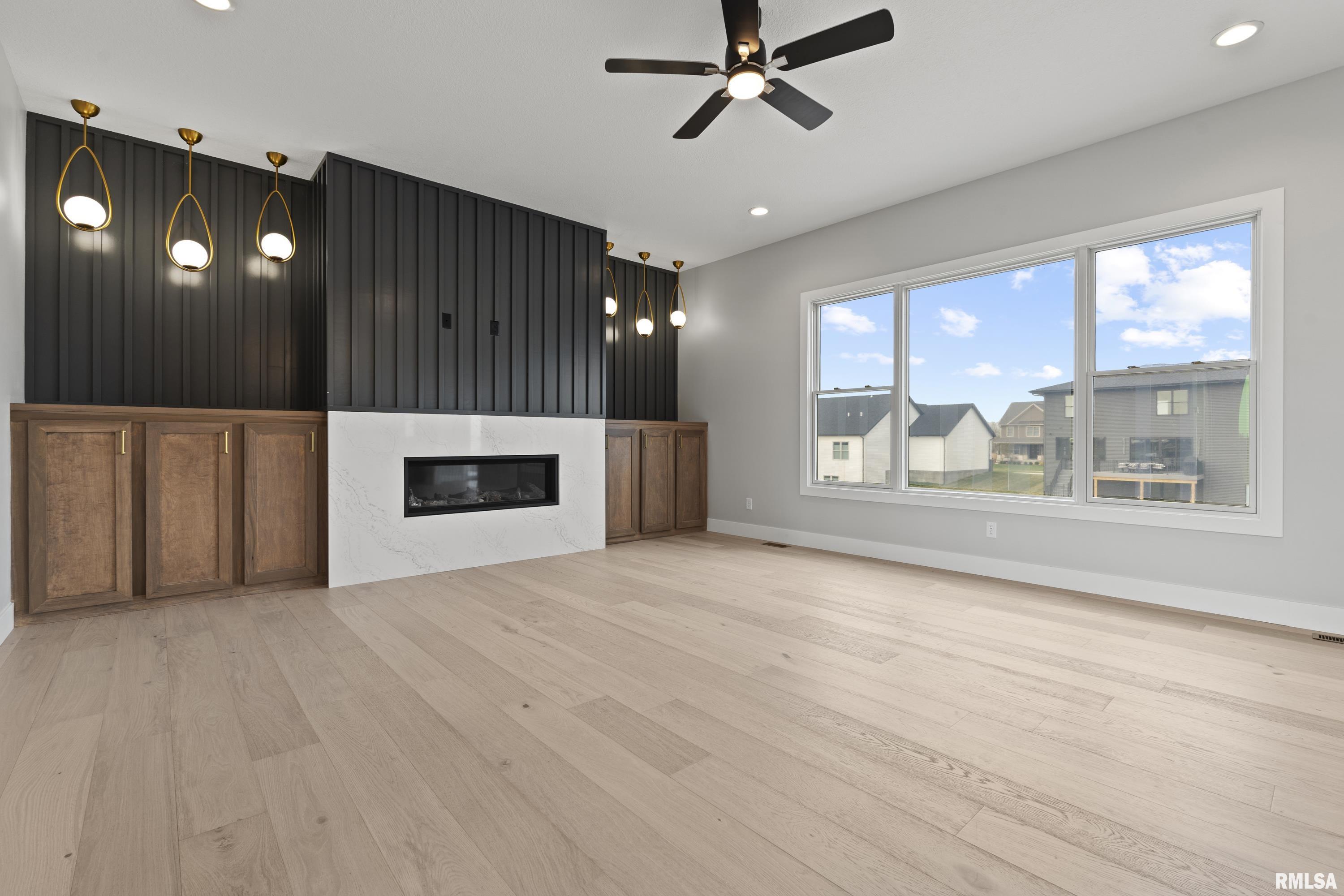 6578 Cardinal Road Bettendorf, IA 52722 - Photo 13 of 45 Gallery Image 13