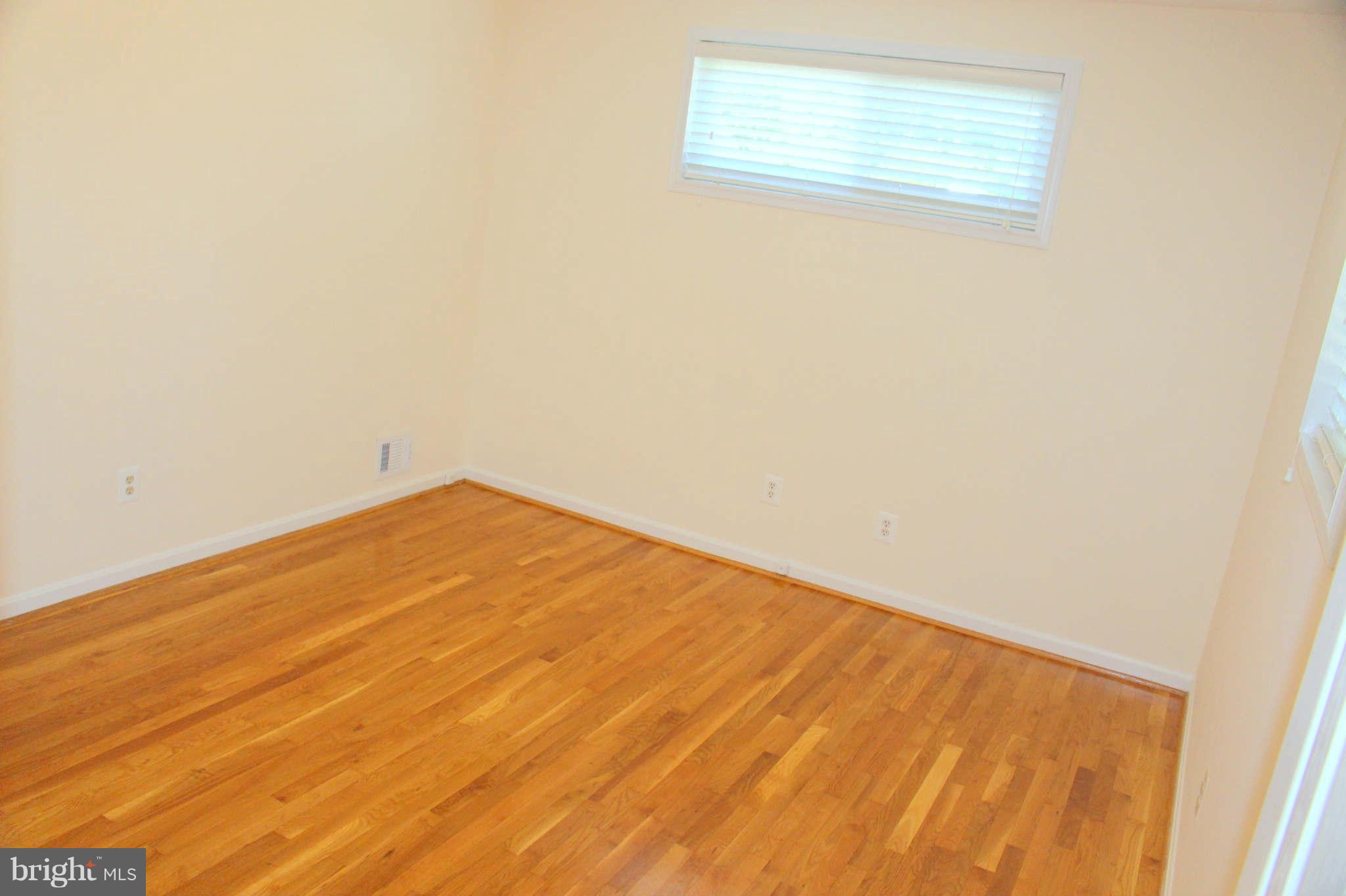5003 Rhoades Place Alexandria, VA 22304 - Photo 16 of 30 Bedroom (Master)