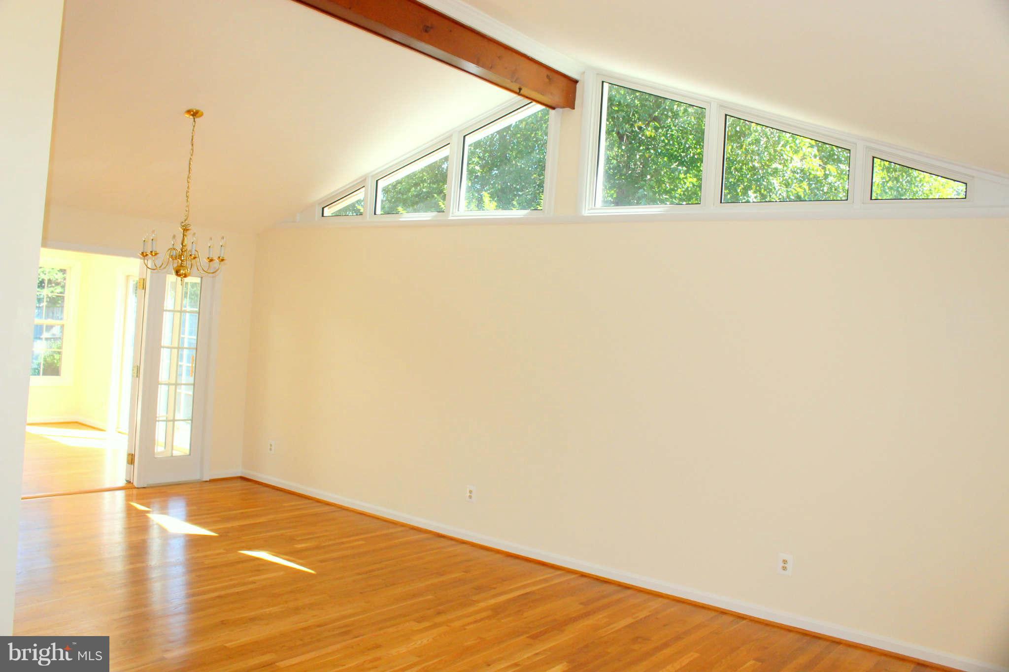 5003 Rhoades Place Alexandria, VA 22304 - Photo 6 of 30 Interior (General)