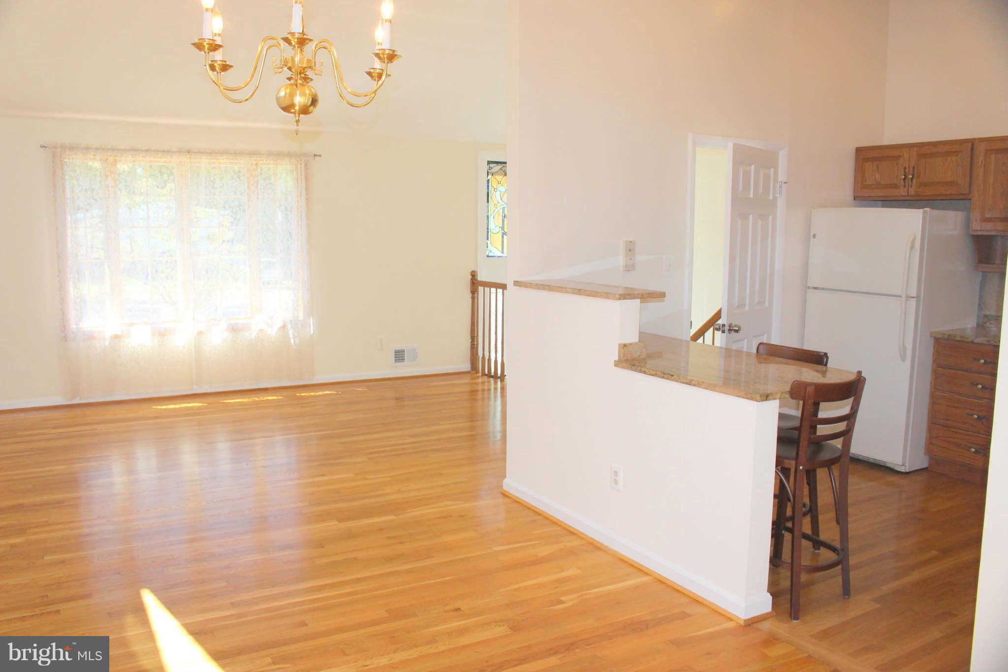 5003 Rhoades Place Alexandria, VA 22304 - Photo 7 of 30 Interior (General)