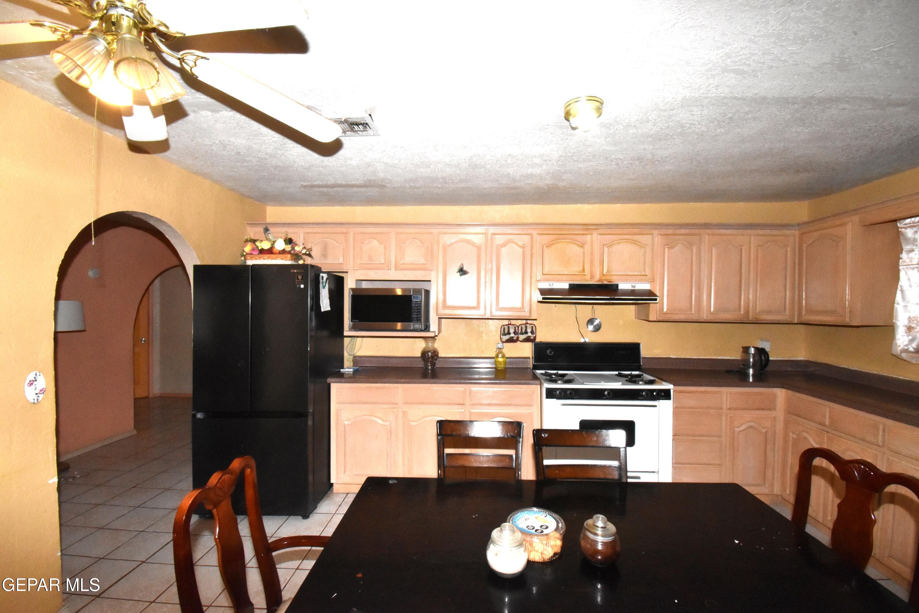 809 Coach Road Canutillo, TX 79835 - Photo 12 of 27 DSC_0191