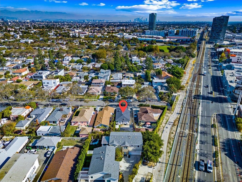 3443 Sherbourne Drive Culver City, CA 90232 - Photo 16 of 21 a view of a city