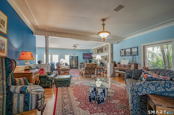 $1,655,500 | 109 Long Meadow Hill Road, Brookfield, CT 06804