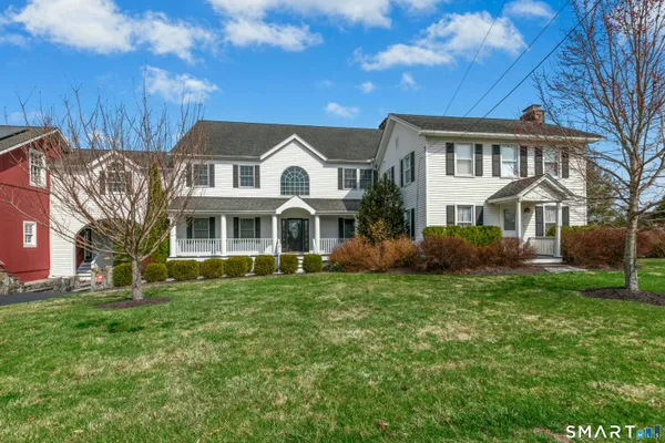 $1,655,500 | 109 Long Meadow Hill Road, Brookfield, CT 06804