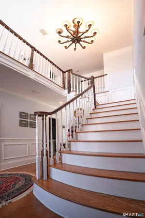 $1,655,500 | 109 Long Meadow Hill Road, Brookfield, CT 06804