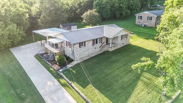 $259,900 | 300 Longview Drive, Pulaski, TN 38478