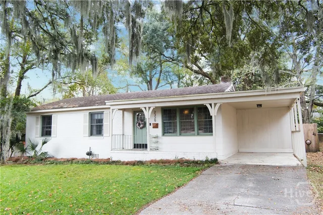 $330,000 | 2329 East 42nd Street, Savannah, GA 31404