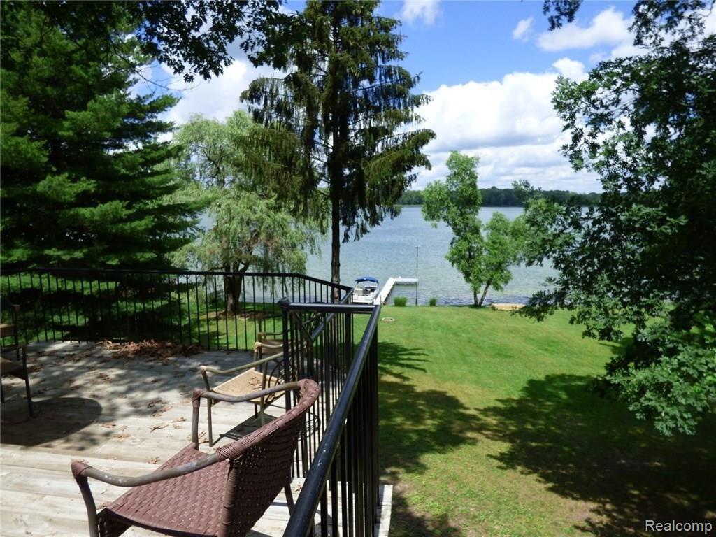 350 Bruin Lake Road Gregory, MI 48137 - Photo 30 of 35 24 DECK TO LAKE.JPG