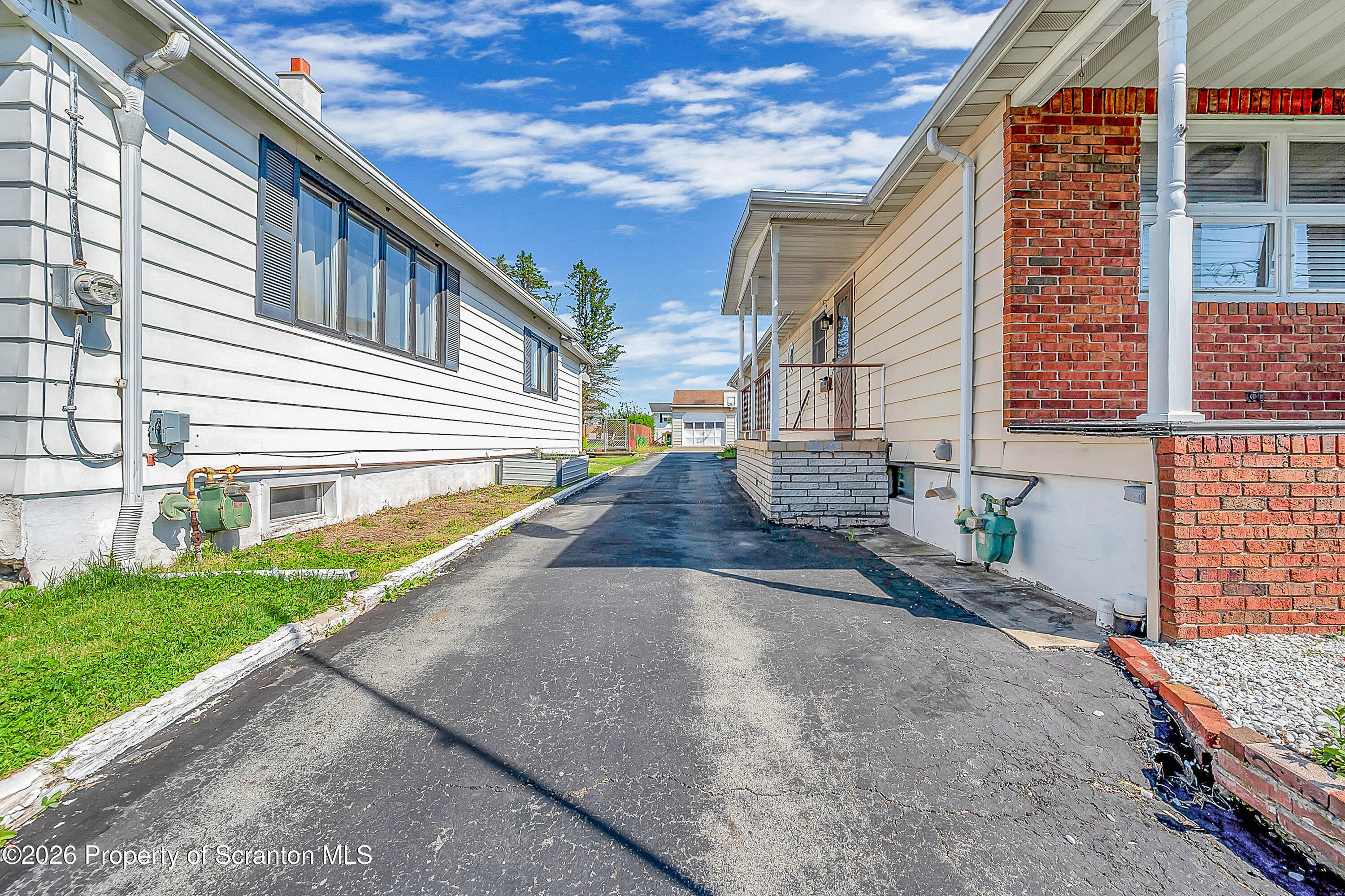 326 Main Street Eynon, PA 18403 - Photo 3 of 43 Main-3
