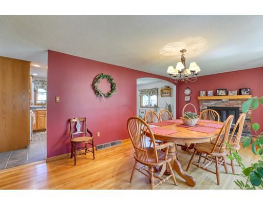 21 East Drumlin Road Springfield, MA 01108 - Photo 12 of 27