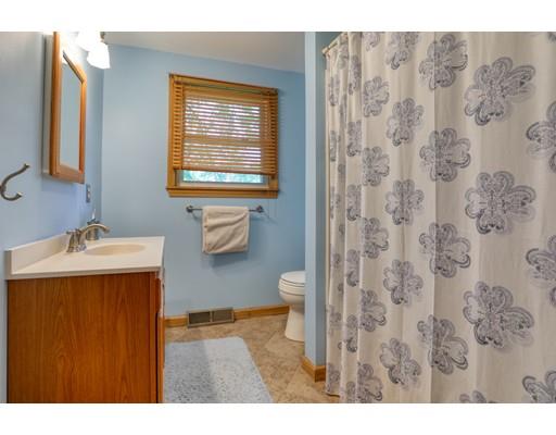 21 East Drumlin Road Springfield, MA 01108 - Photo 21 of 27