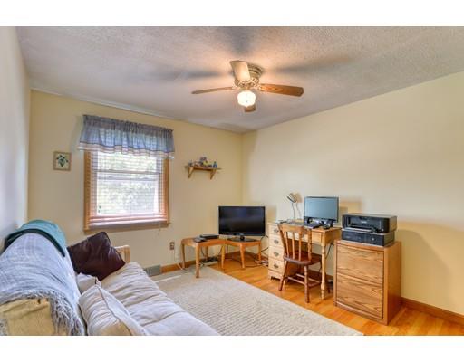 21 East Drumlin Road Springfield, MA 01108 - Photo 22 of 27