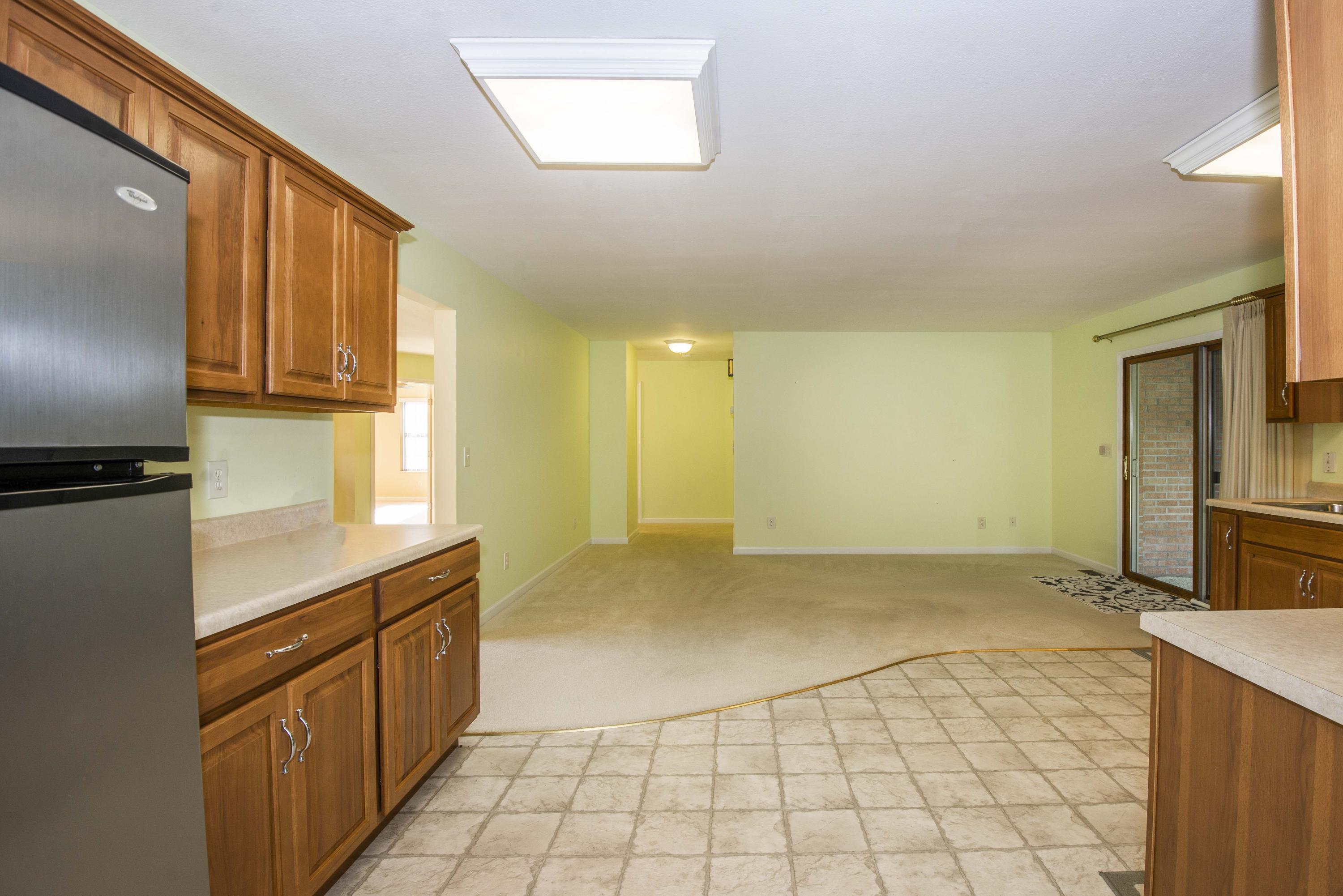 123 Cascade Lane Oak Ridge, TN 37830 - Photo 2 of 37 Kitchen 3_1