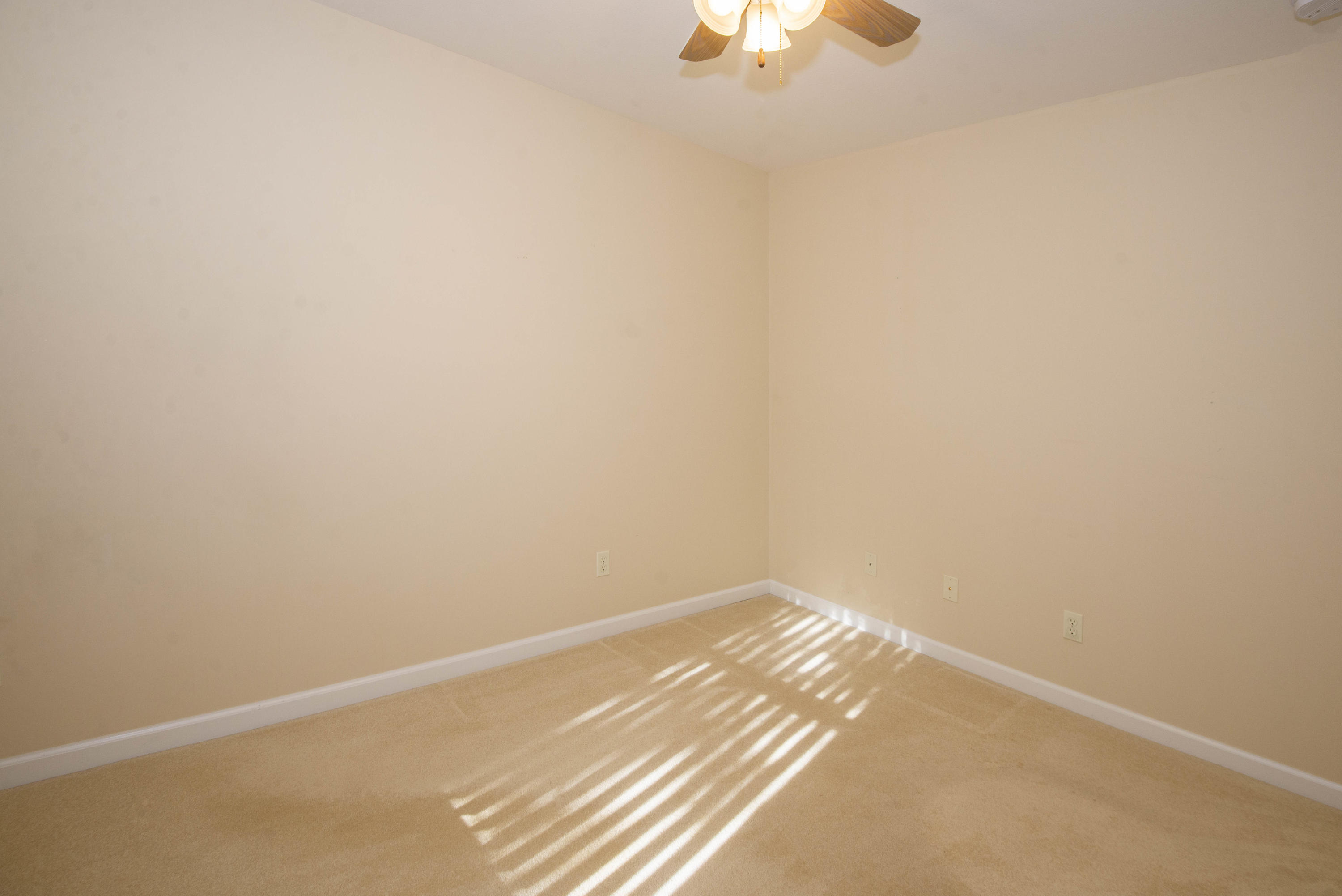 123 Cascade Lane Oak Ridge, TN 37830 - Photo 21 of 37 Third Bed 1_1
