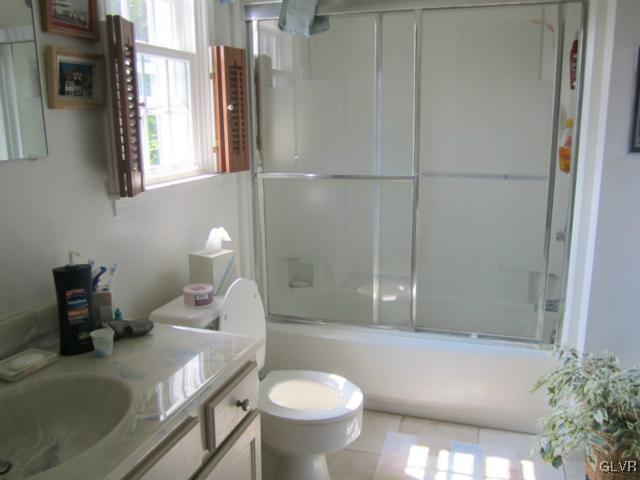176 Springhouse Road Allentown, PA 18104 - Photo 14 of 23 Gallery Image 14